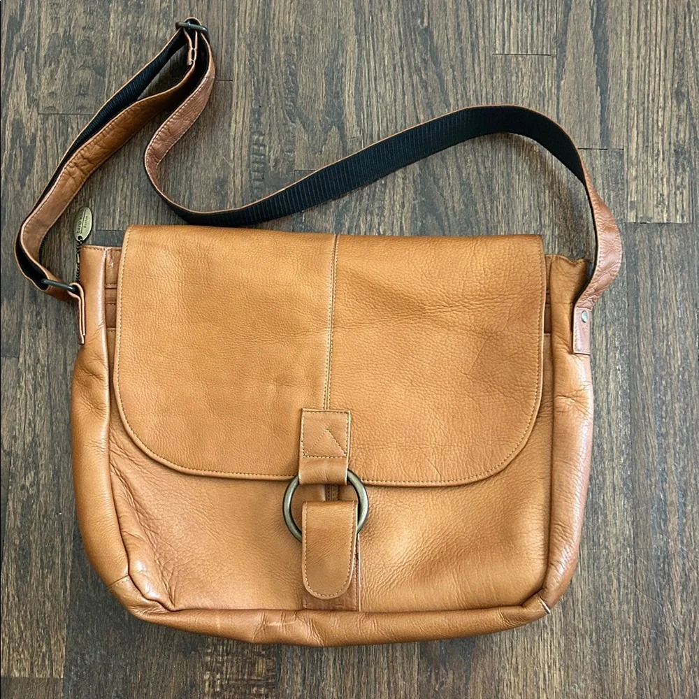 David‎ King Half Flap Messenger Bag-Tan